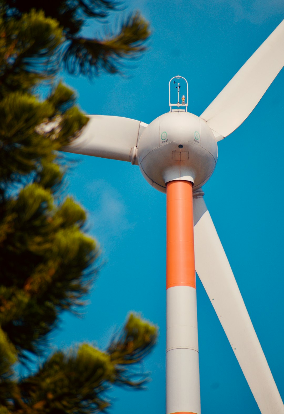 a-wind-turbine-generates-clean-renewable-energy-aerg06fkdwo